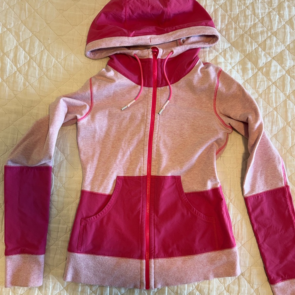 Lululemon Athletica Voyage Pink Hoodie